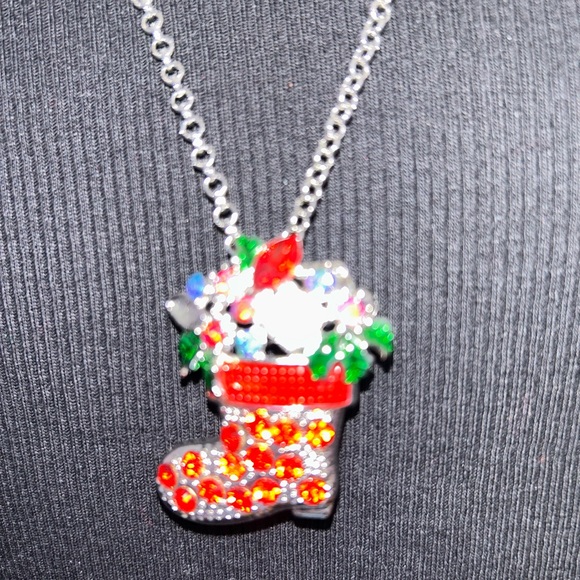 JEWELRY Holiday 4-in-1 Set, NIB🔥🔥🔥. - Picture 2 of 6